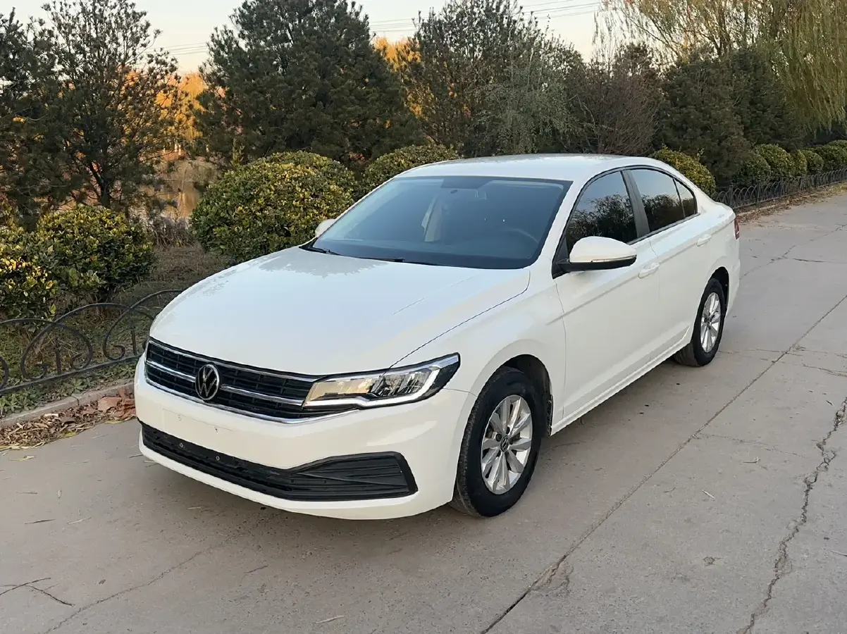 2020 Volkswagen Bora 1.5L 113HP L4 6AT