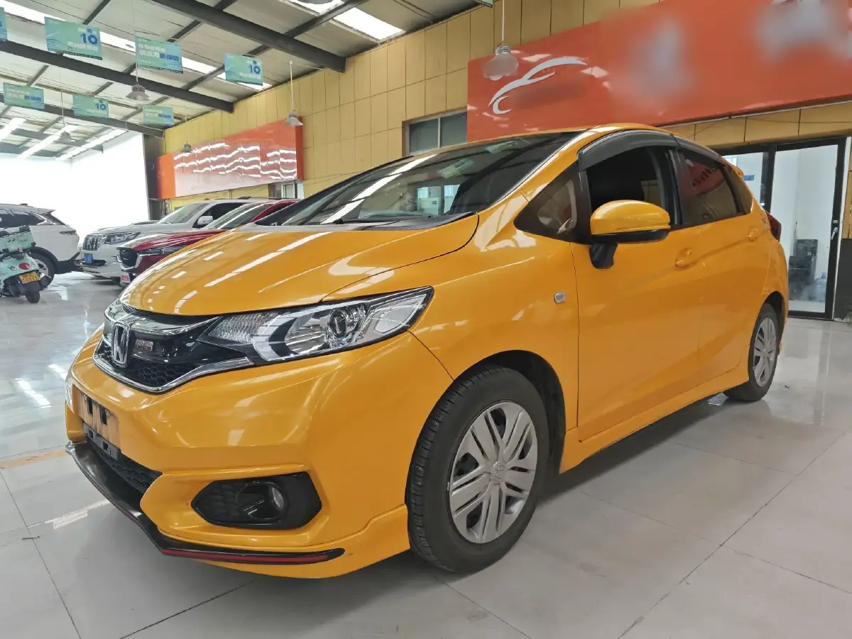 2018 Honda Fit 1.5L 131HP L4 5MT