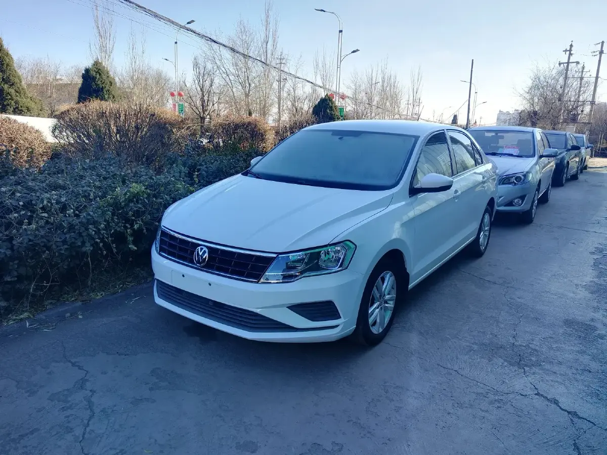 2019 Volkswagen Jetta 1.4L 90HP L4 5MT