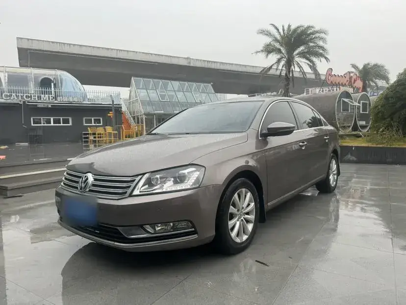 2015 Volkswagen Magotan 1.8T 160HP L4 7DCT