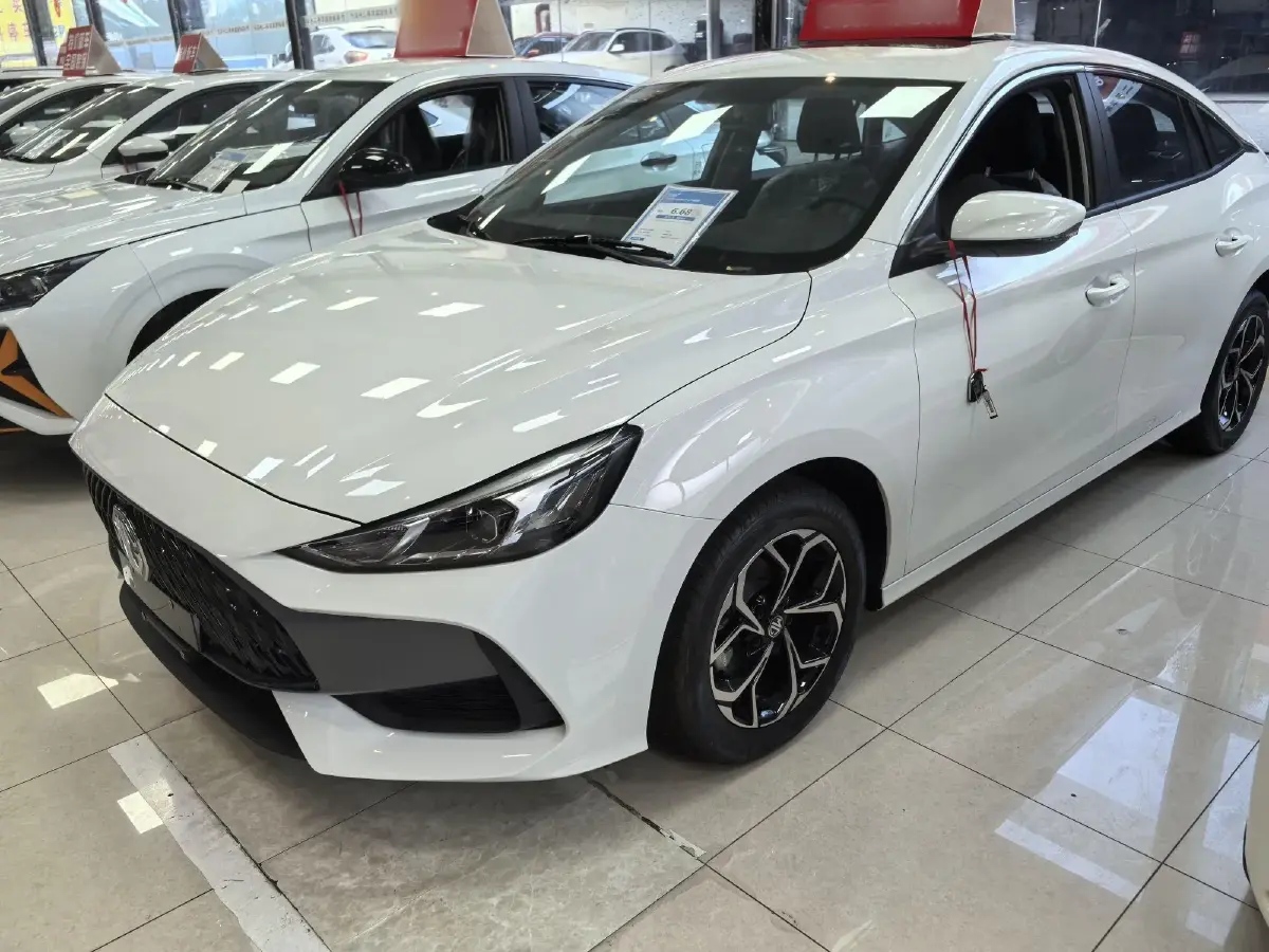 2023 MG 5 1.5L 129HP L4 CVT