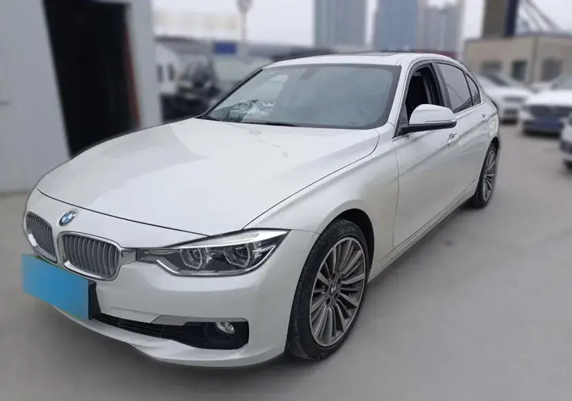 2019 BMW 3 Series 2.0T 184HP L4 8AT