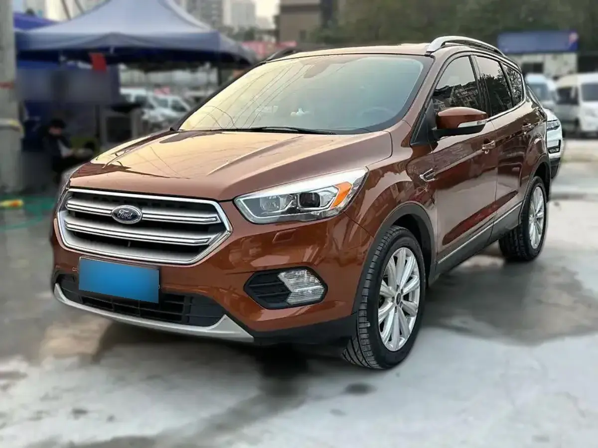 2018 Ford Kuga 2.0T 245HP L4 6AT