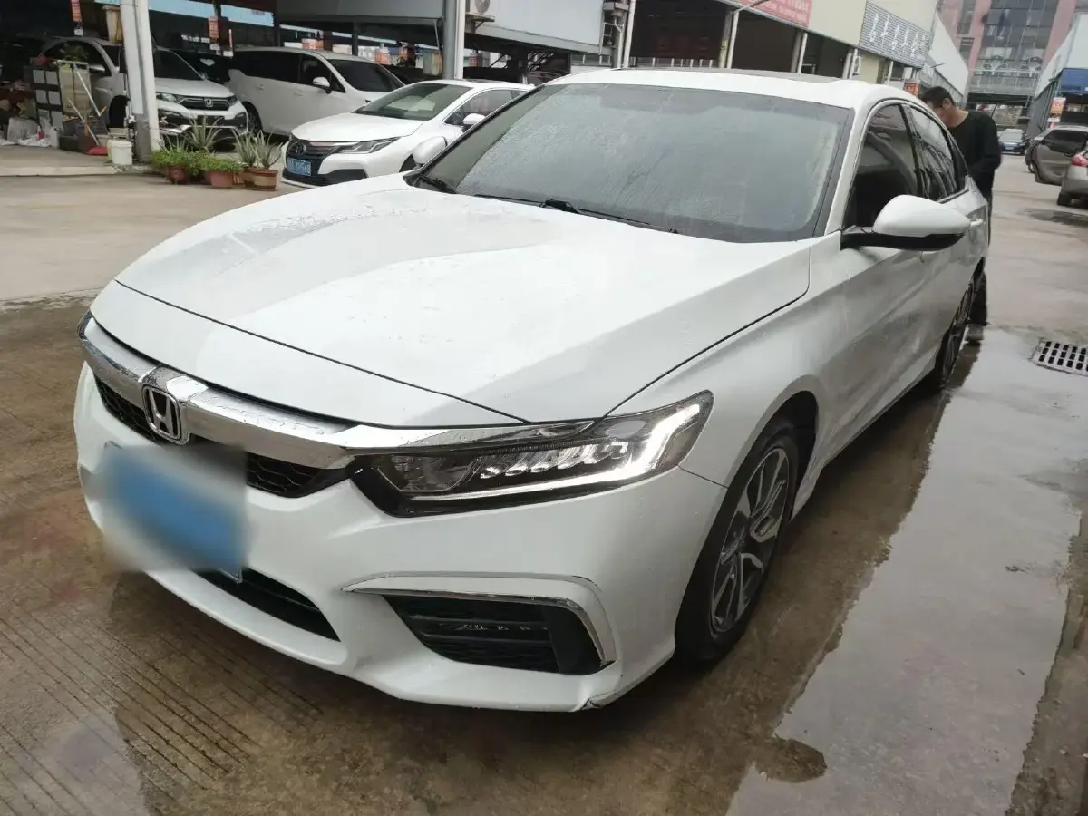 2019 Honda Inspire 1.5T 194HP L4 CVT