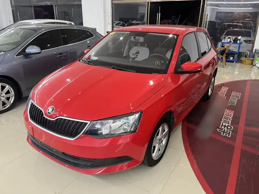 2017 Skoda Fabia 1.4L 90HP L4 6AT