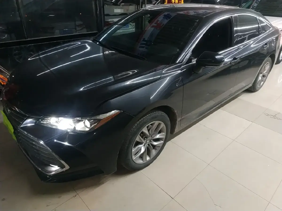 2019 Toyota Avalon 2.0L 178HP L4 CVT