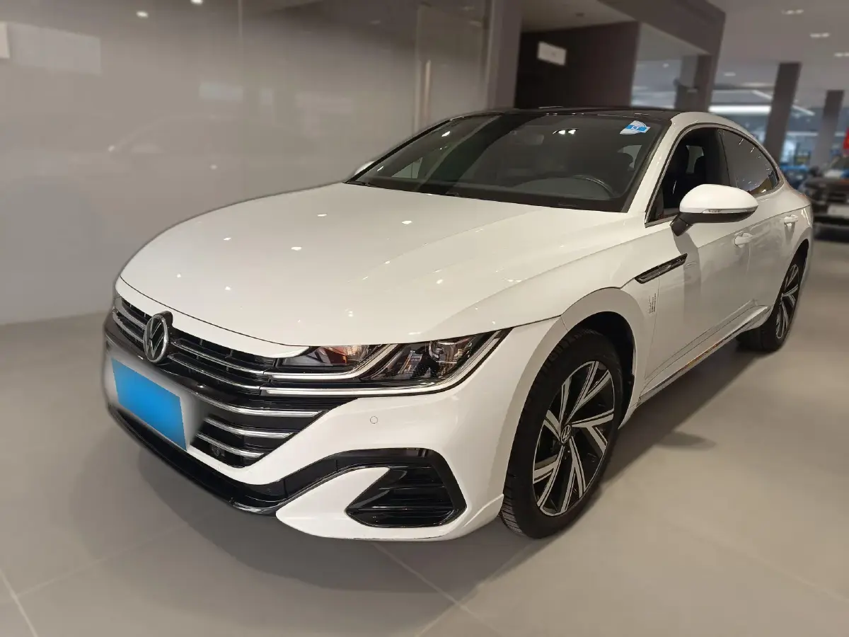 2021 Volkswagen CC 2.0T 186HP L4 7DCT