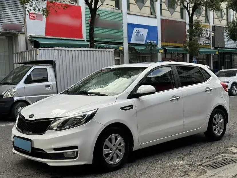 2015 Kia K2 1.4L 107HP L4 4AT