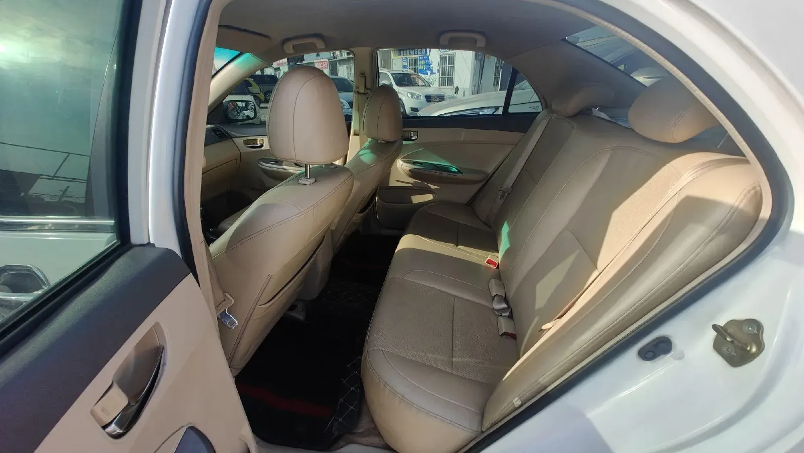 2012 BYD L3 1.5L 109HP L4 5MT,autocango,china used car exporter,china ev exporter,chinese used car exporter,chinese used ev exporter