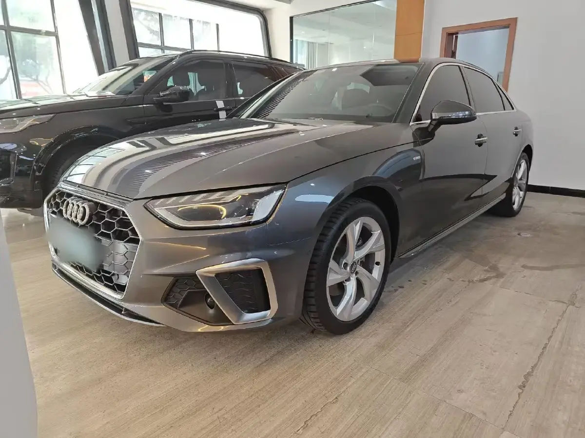 2020 Audi A4L 2.0T 190HP L4 7DCT