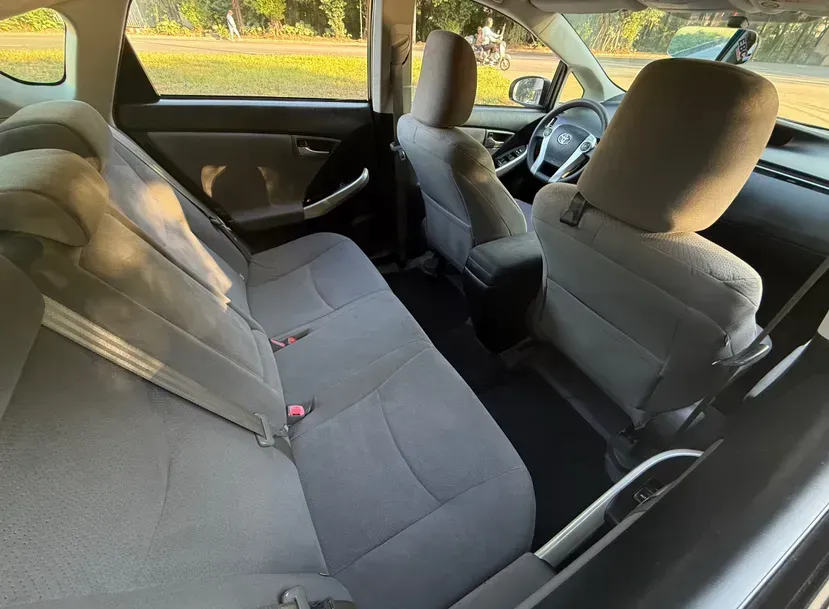 2012 Toyota Prius 1.8L 99HP L4 E-CVT Hybrid,autocango,china used car exporter,china ev exporter,chinese used car exporter,chinese used ev exporter