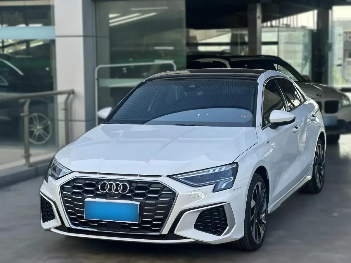 2022 Audi A3 1.4T 150HP L4 7DCT