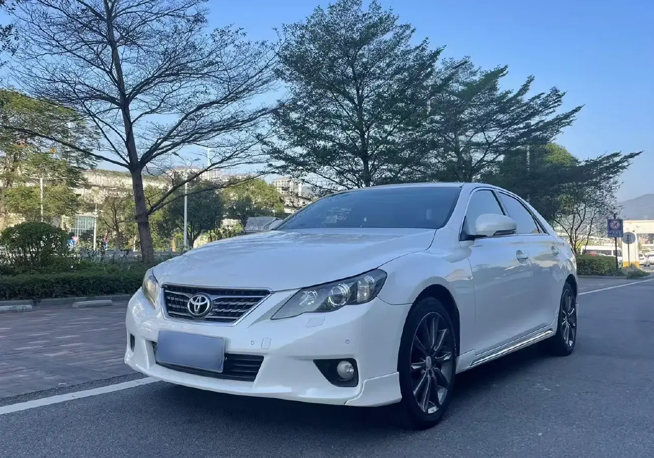 2012 Toyota Reiz 2.5L 193HP V6 6AT