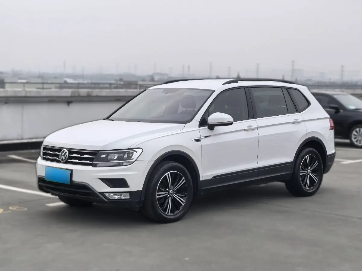 2019 Volkswagen Tiguan L 2.0T 186HP L4 7DCT