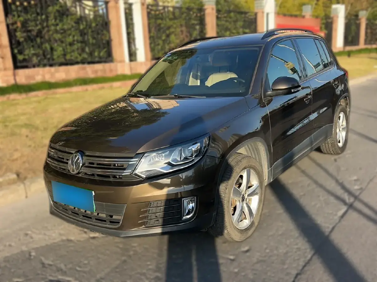 2013 Volkswagen Tiguan 1.8T 160HP L4 6AT