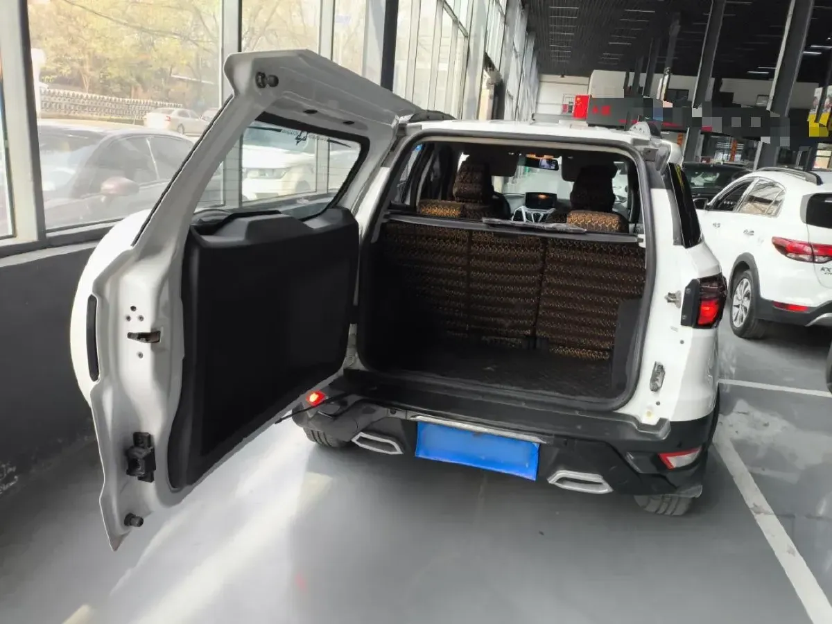 2013 Ford EcoSport 1.5L 110HP L4 6DCT,autocango,china used car exporter,china ev exporter,chinese used car exporter,chinese used ev exporter