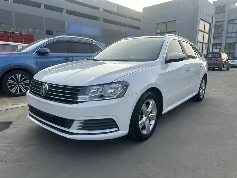 2017 Volkswagen Gran Lavida 1.6L 110HP L4 6AT