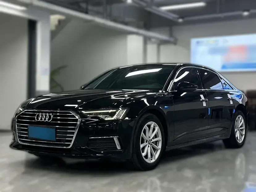 2019 Audi A6L 2.0T 190HP L4 7DCT