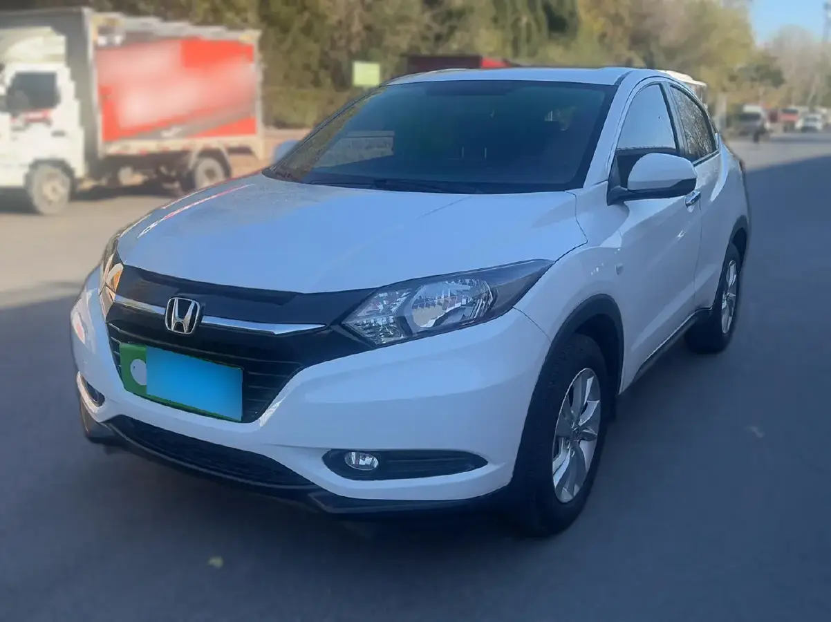 2017 Honda Vezel 1.5L 131HP L4 CVT