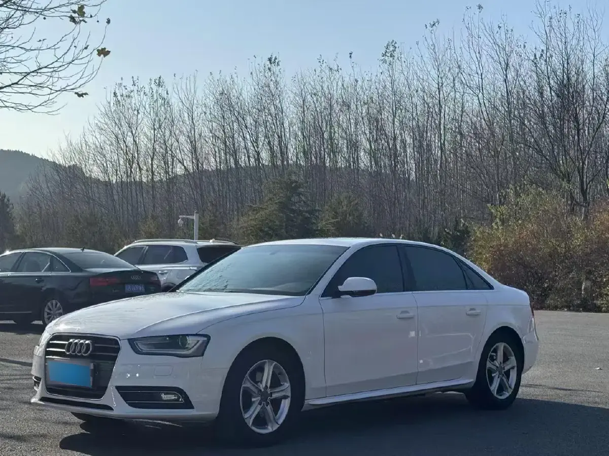 2016 Audi A4L 2.0T 180HP L4 CVT