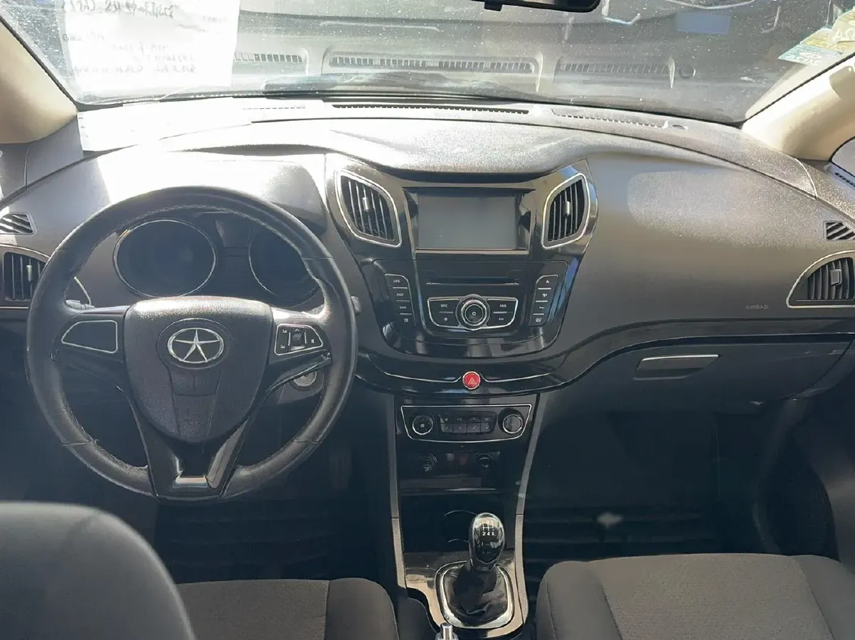 2013 JAC Refine M2 1.5L 113HP L4 5MT,autocango,china used car exporter,china ev exporter,chinese used car exporter,chinese used ev exporter