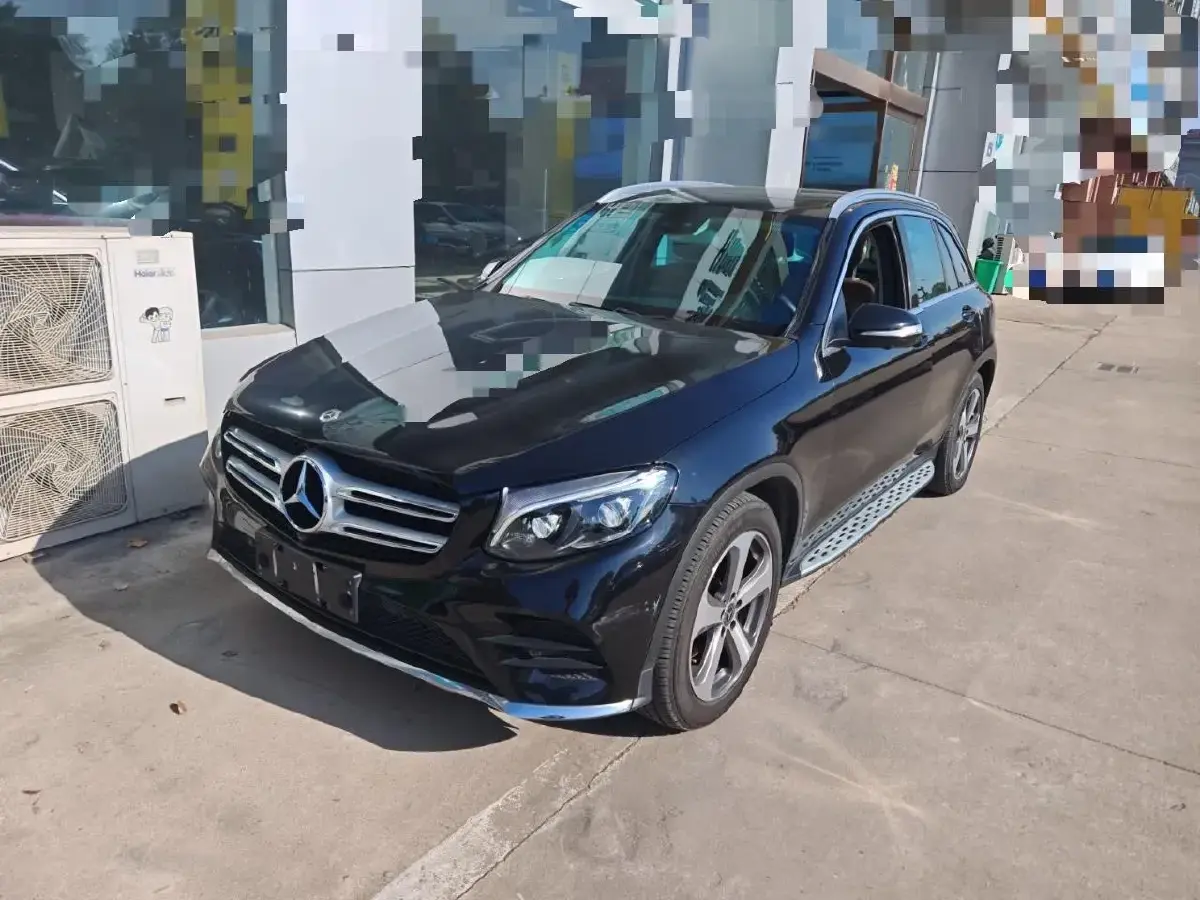 2017 Mercedes-Benz GLC Class 2.0T 245HP L4 9AT