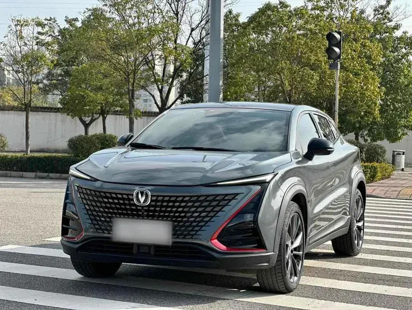 2020 ChangAn UNI-T 1.5T 180HP L4 7DCT