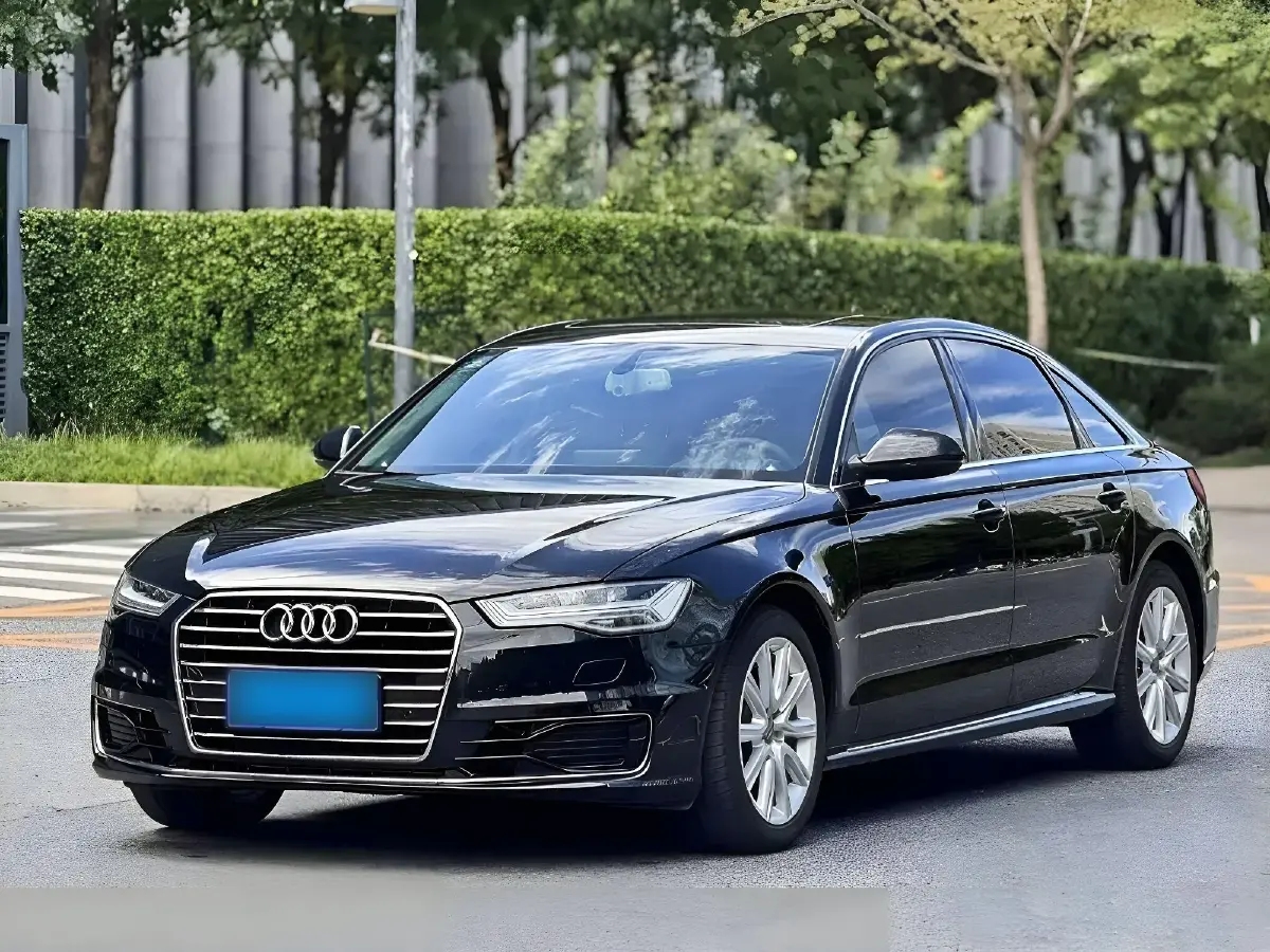 2018 Audi A6L 1.8T 190HP L4 7DCT