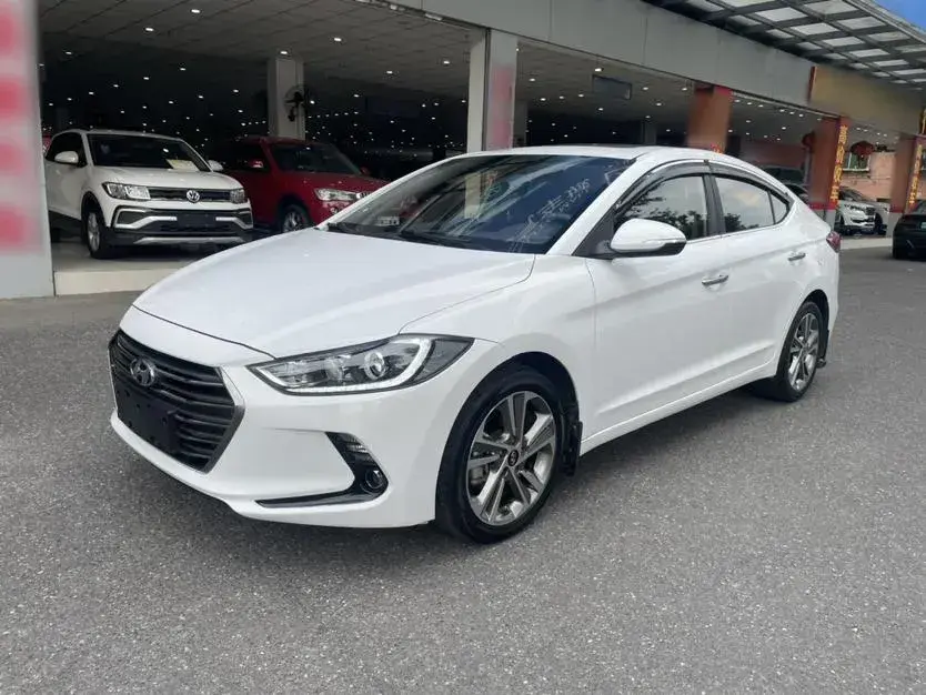 2016 Hyundai Elantra 1.6L 130HP L4 6AT