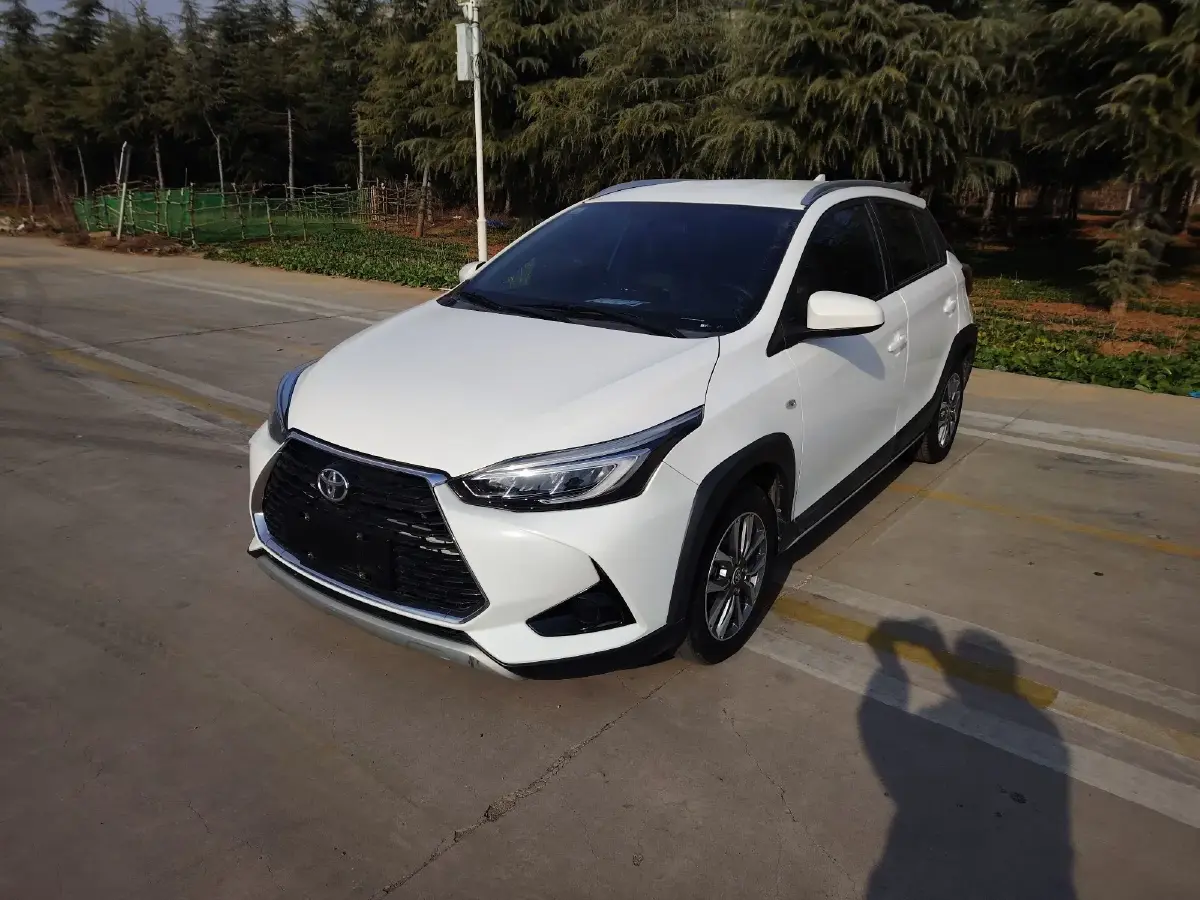 2020 Toyota Yaris L 1.5L 110HP L4 CVT
