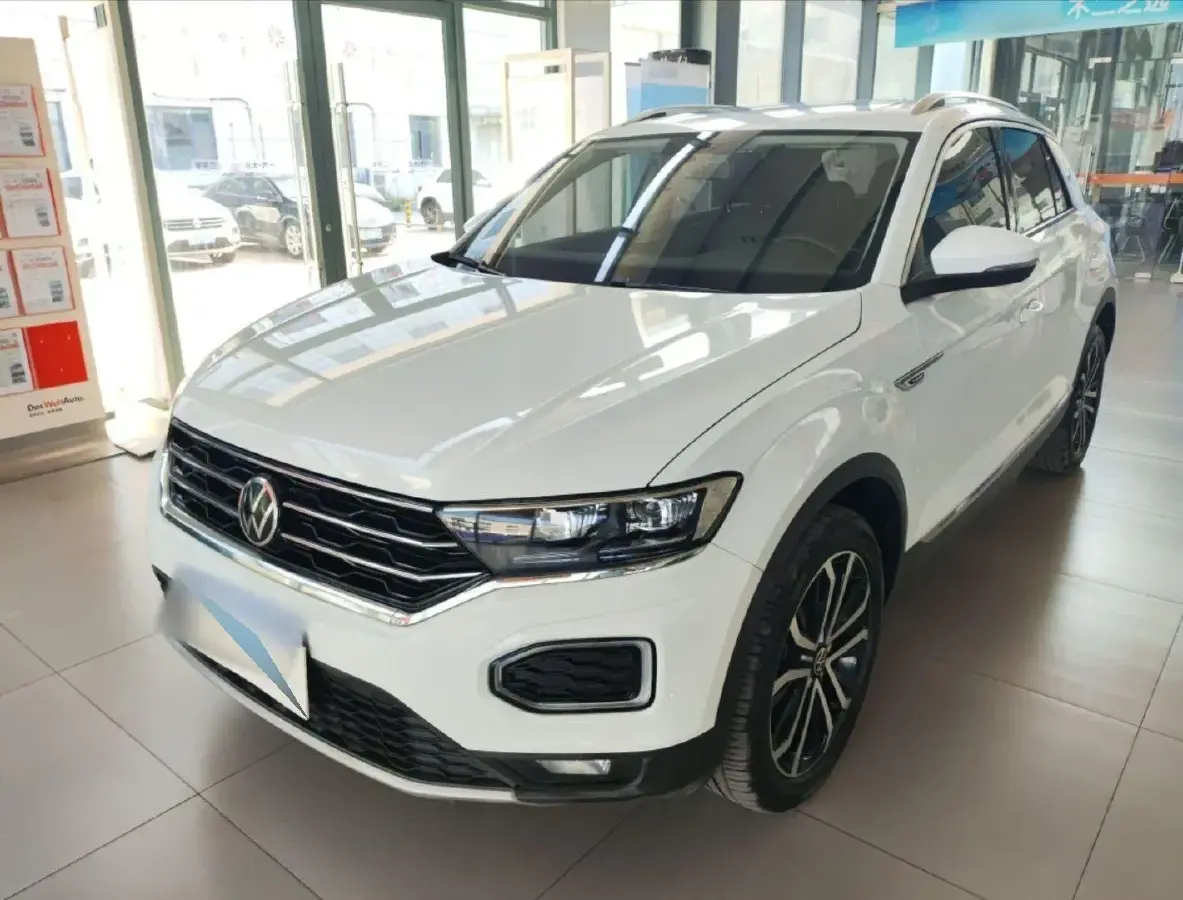 2020 Volkswagen T-Roc 1.4T 150HP L4 7DCT