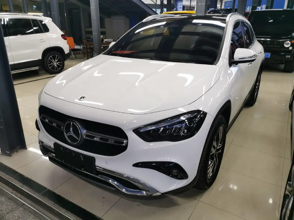 2024 Mercedes-Benz GLA Class 2.0T 190HP L4 8DCT