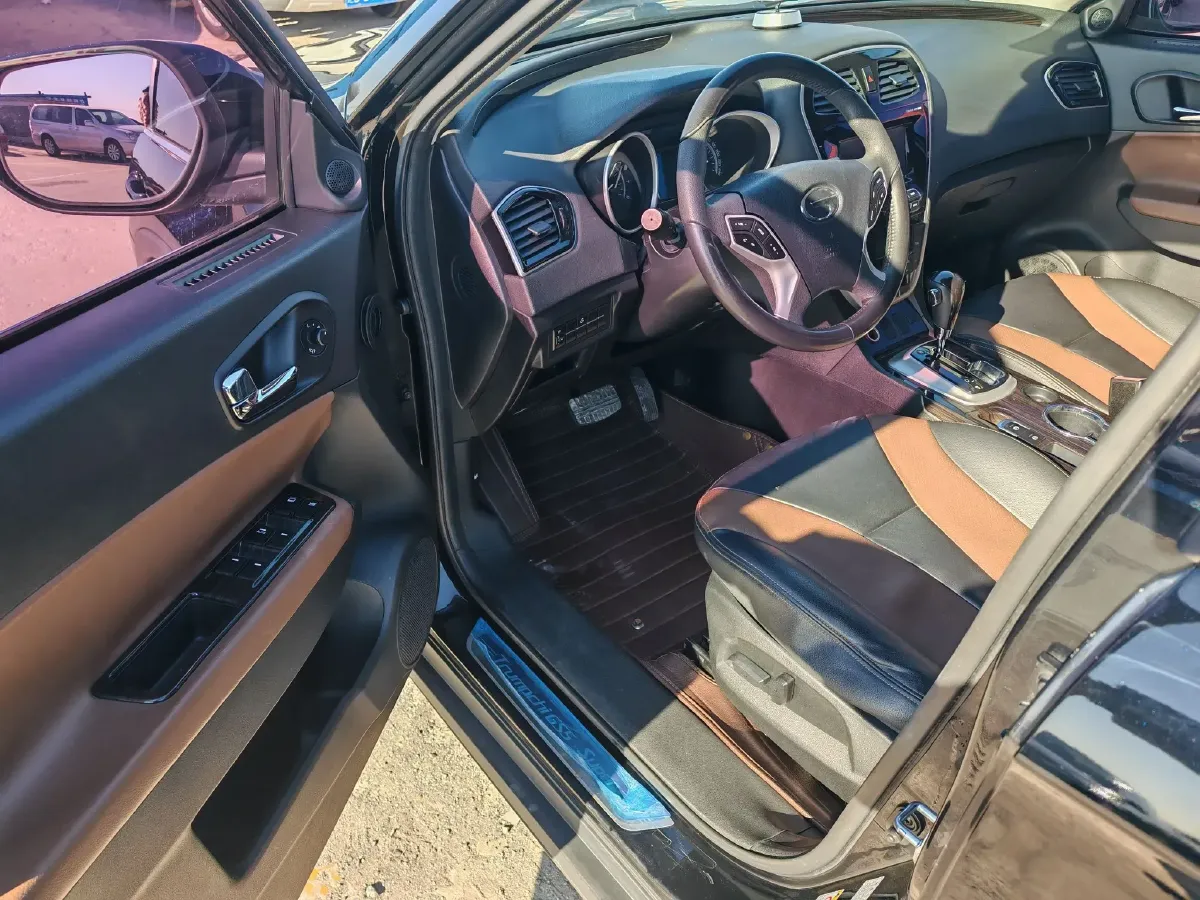 2015 GAC Trumpchi GS5 Super 2.0L 147HP L4 5AT,autocango,china used car exporter,china ev exporter,chinese used car exporter,chinese used ev exporter