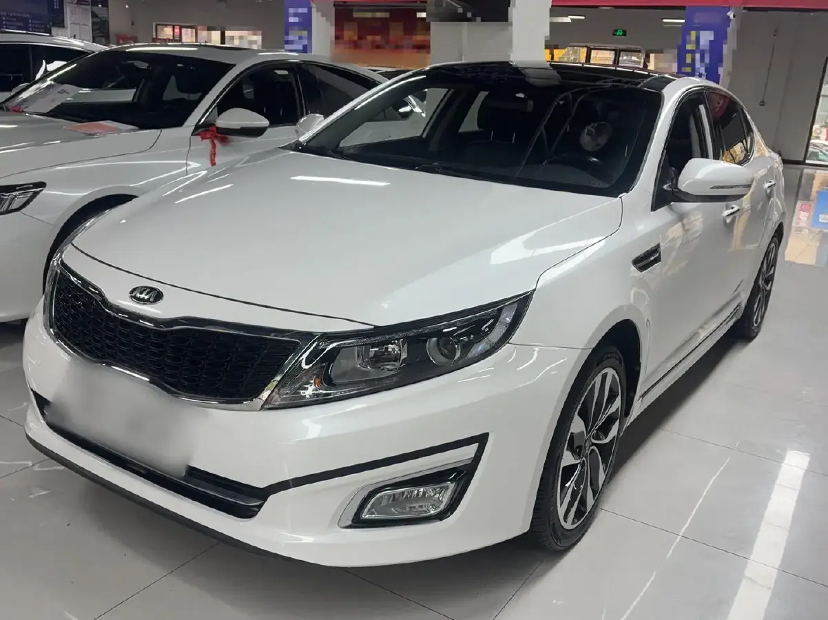 2014 Kia K5 2.0L 162HP L4 6AT
