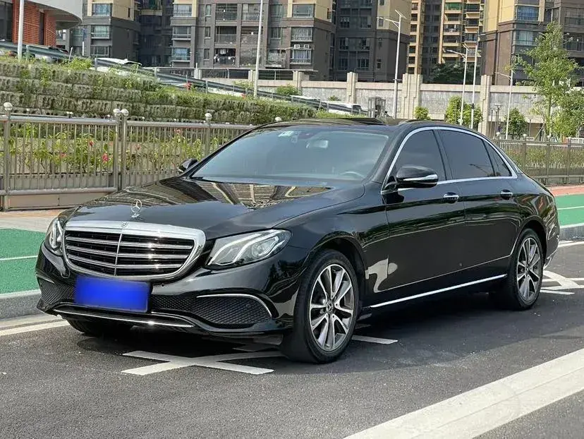 2019 Mercedes-Benz E Class 1.5T 184HP L4 9AT