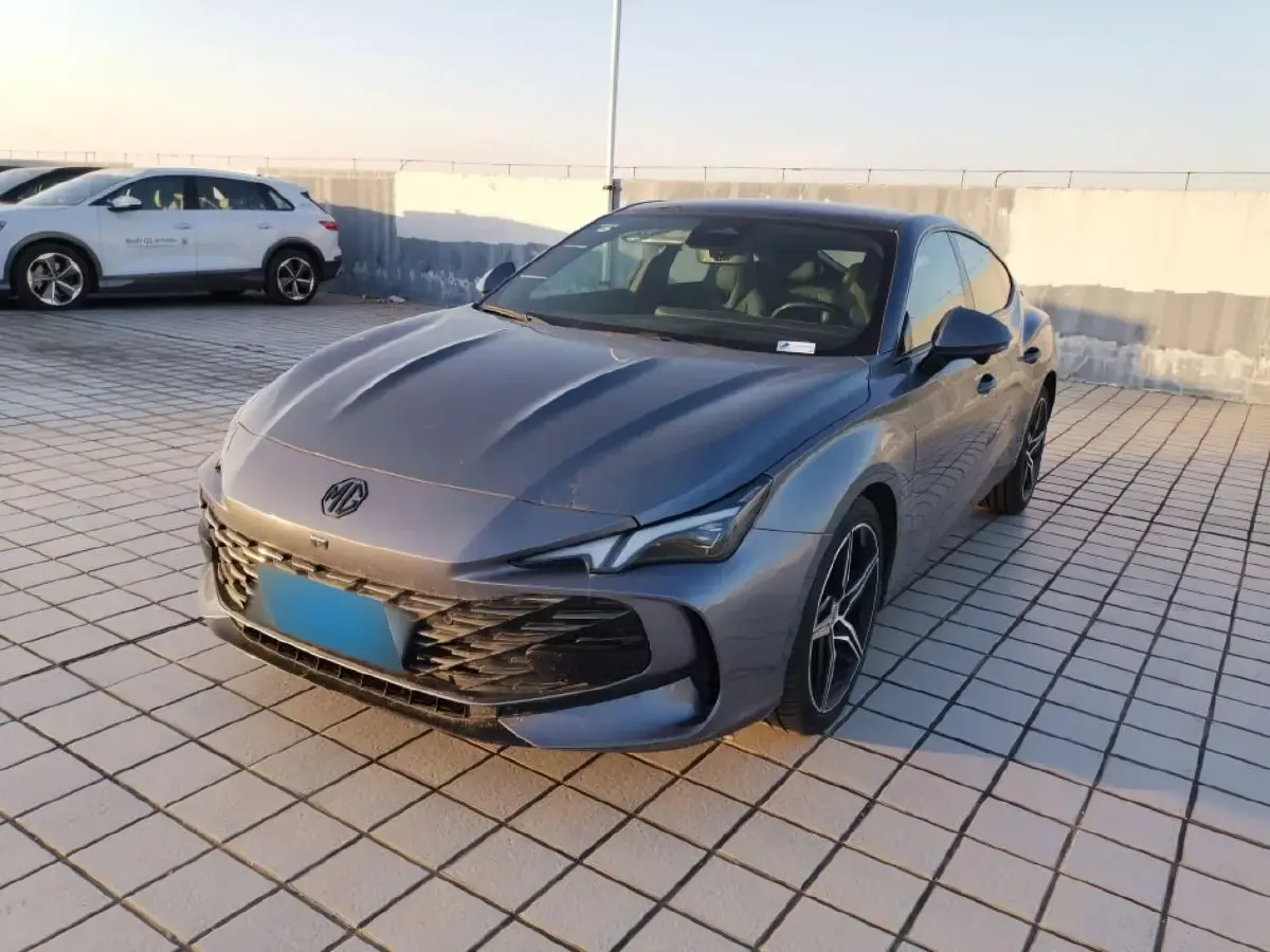 2023 MG 7 2.0T 261HP L4 9AT