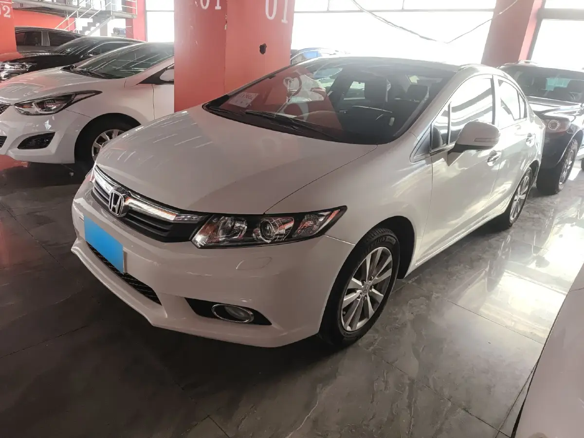 2013 Honda Civic 1.8L 141HP L4 5AT