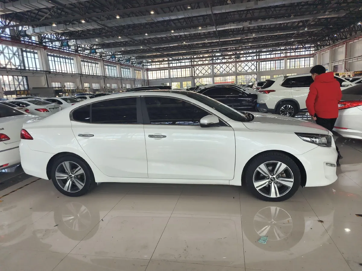 2017 Kia Cachet 1.8L 143HP L4 6AT,autocango,china used car exporter,china ev exporter,chinese used car exporter,chinese used ev exporter