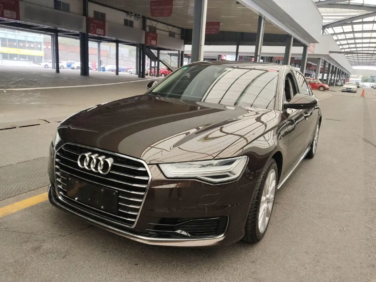 2018 Audi A6L 1.8T 190HP L4 7DCT