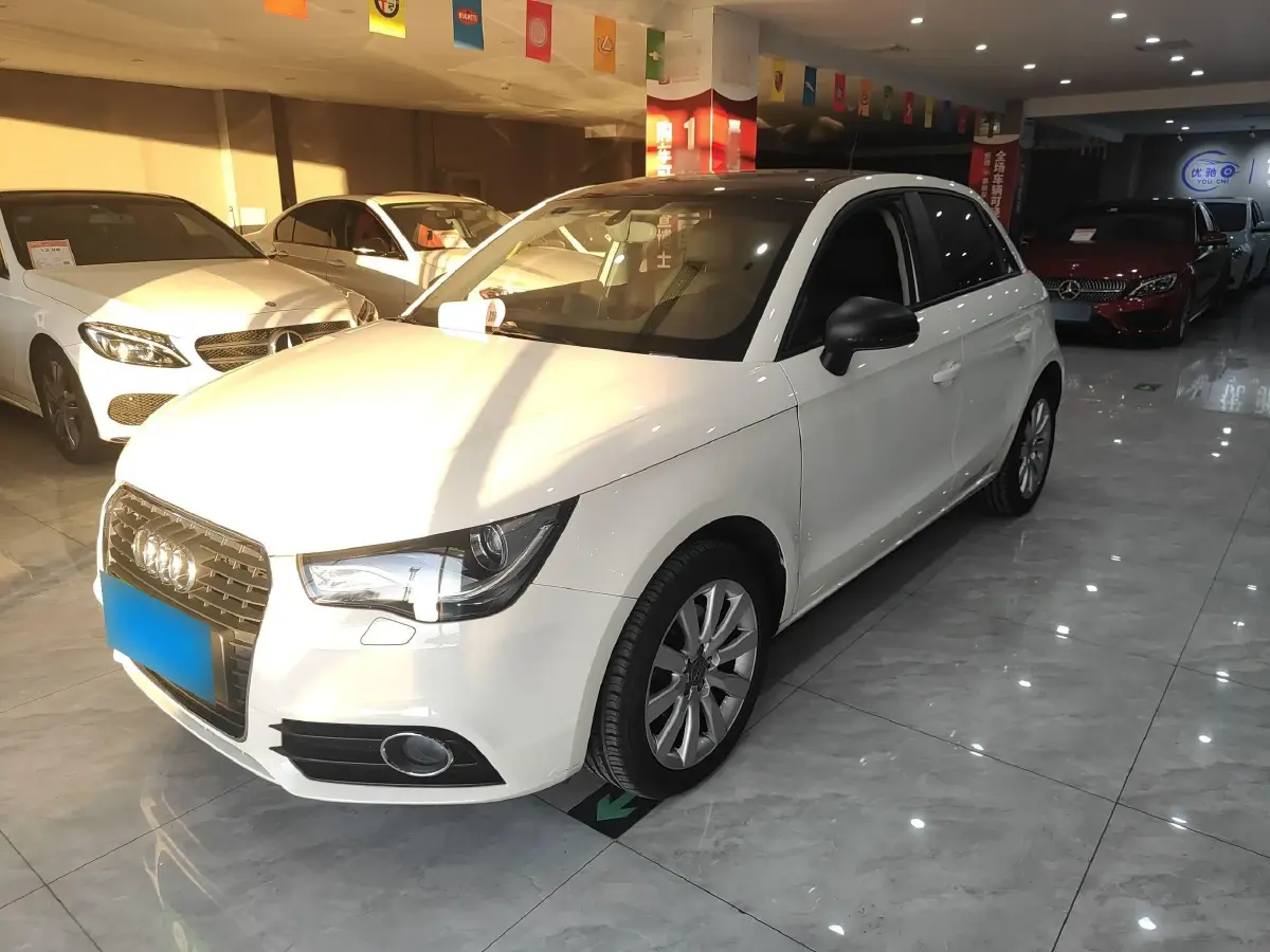 2014 Audi A1 1.4T 122HP L4 7DCT