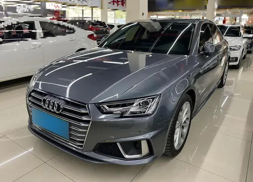 2019 Audi A4L 2.0T 190HP L4 7DCT