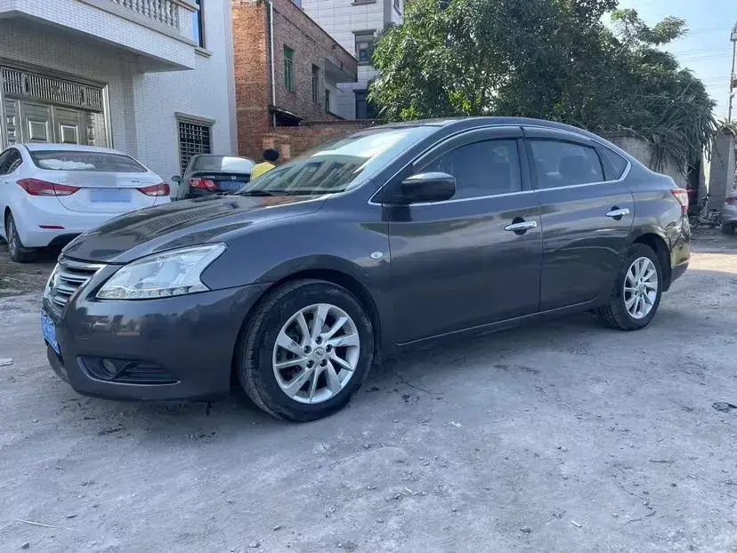 2014 Nissan Sylphy 1.6L 126HP L4 CVT