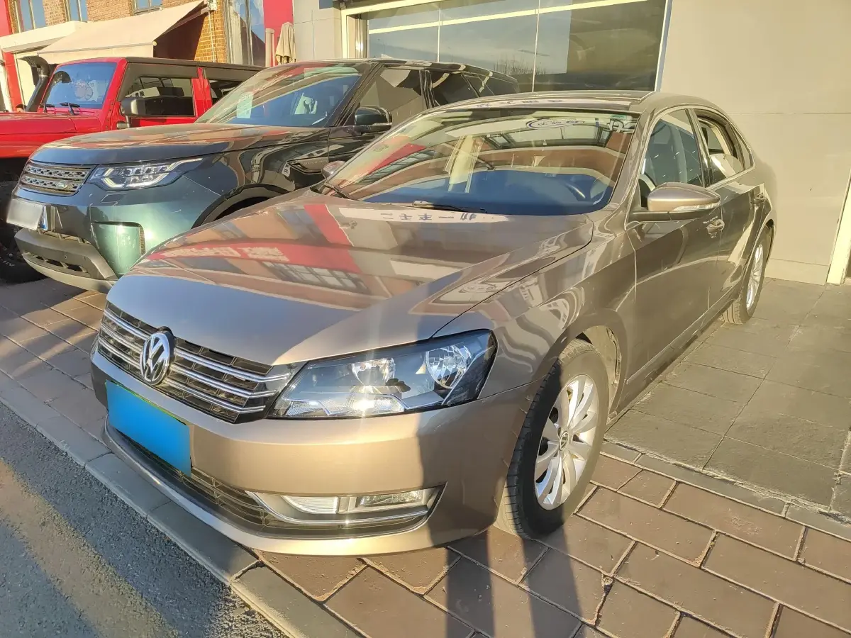 2013 Volkswagen Passat 1.8T 160HP L4 7DCT
