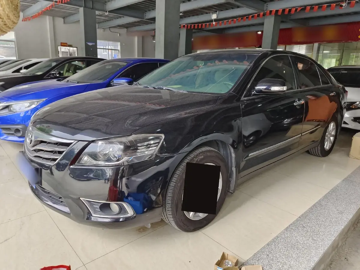 2013 Toyota Camry 2.0L 147HP L4 4AT