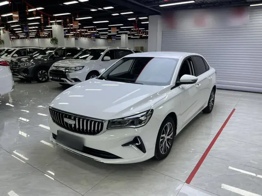 2025 Geely Emgrand 1.5L 127HP L4 CVT