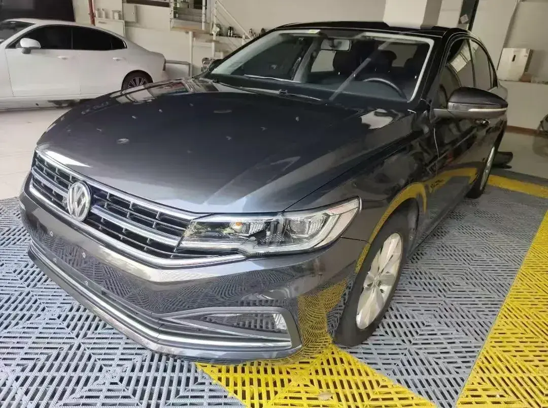 2020 Volkswagen Bora 1.5L 113HP L4 6AT