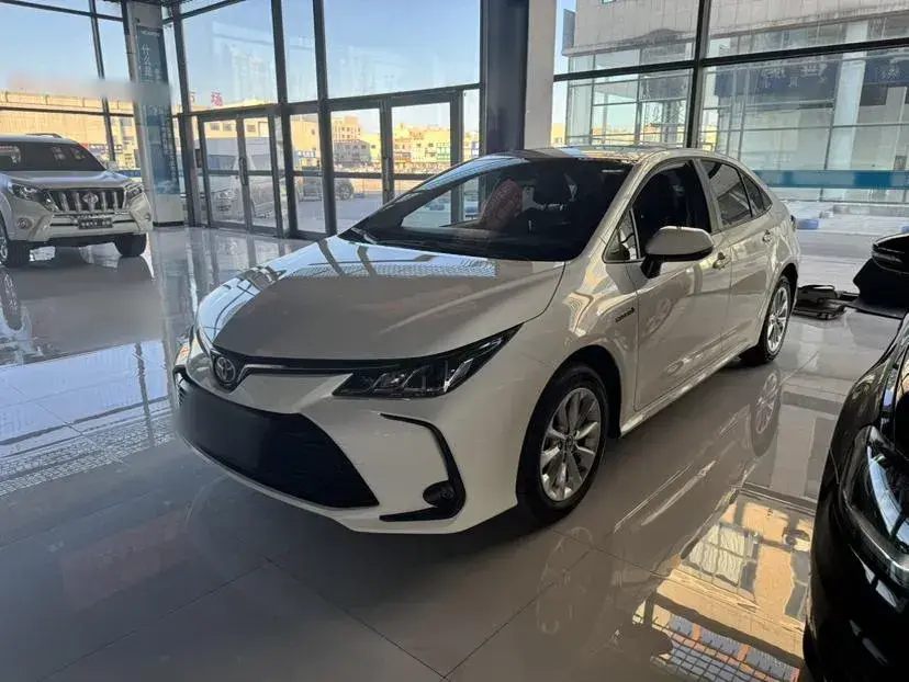 2021 Toyota Corolla 1.8L 98HP L4 E-CVT Hybrid
