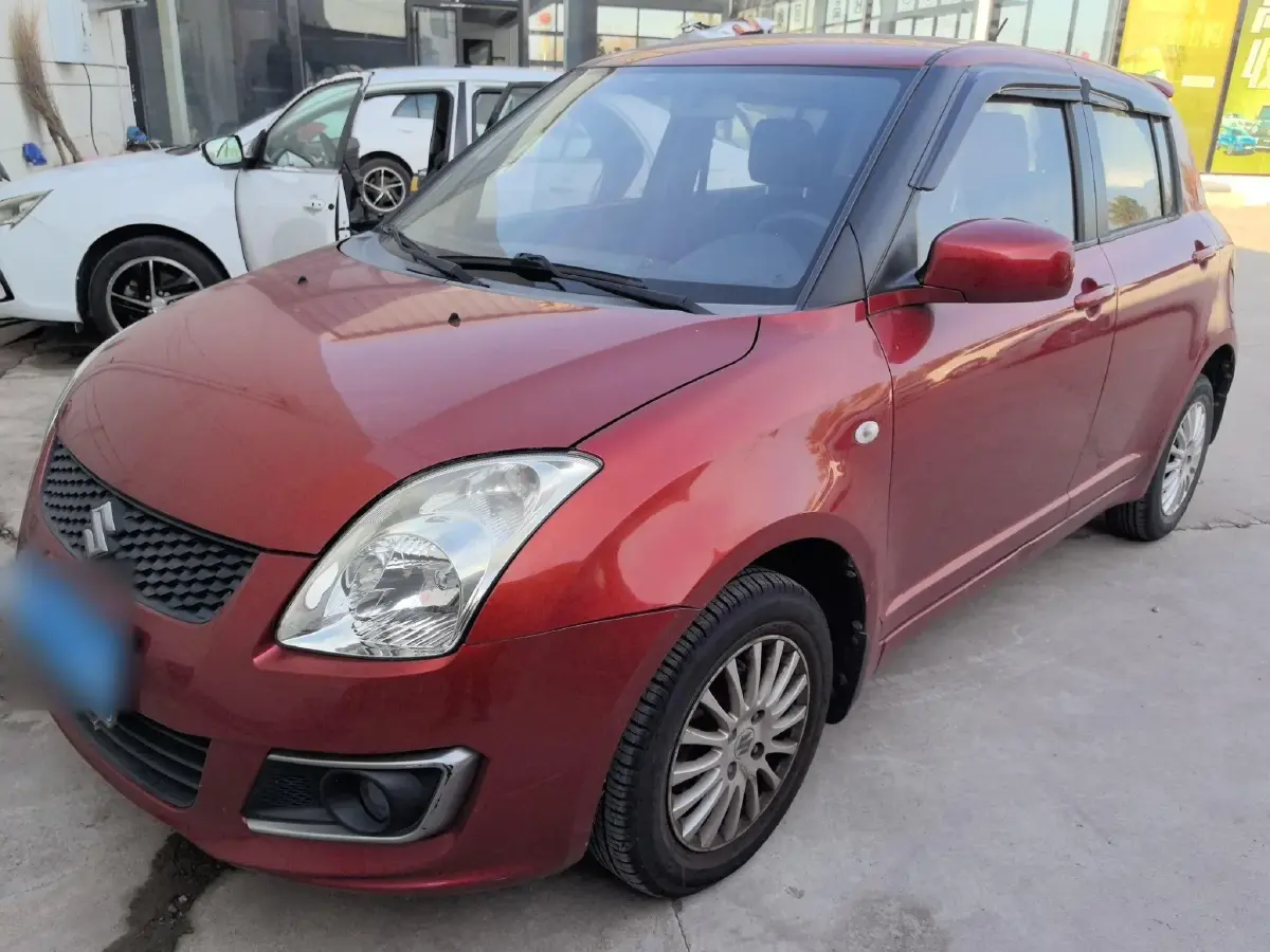 2014 Suzuki Swift 1.3L 91HP L4 5MT
