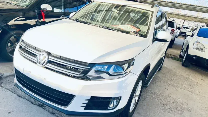 2015 Volkswagen Tiguan 1.8T 160HP L4 6AT