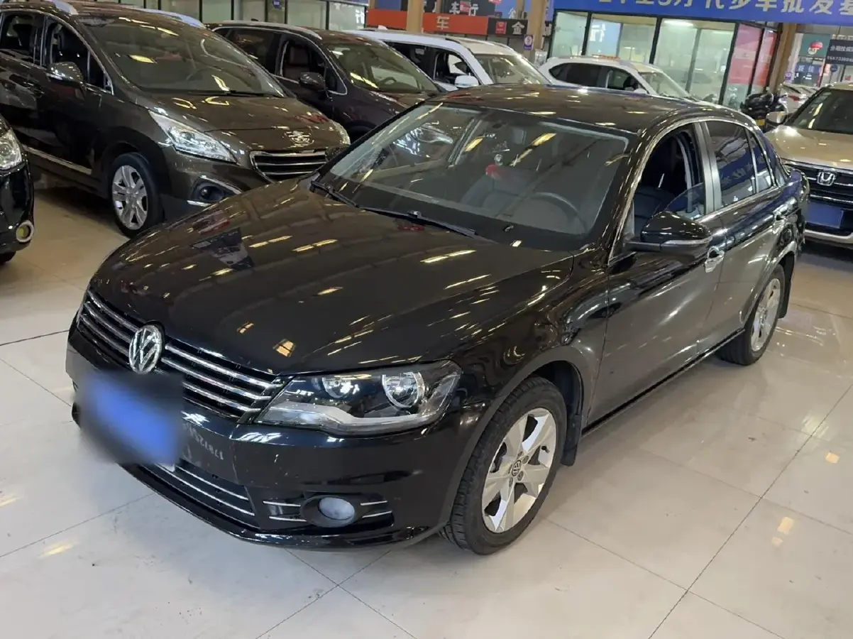 2013 Volkswagen Bora 1.4T 131HP L4 7DCT